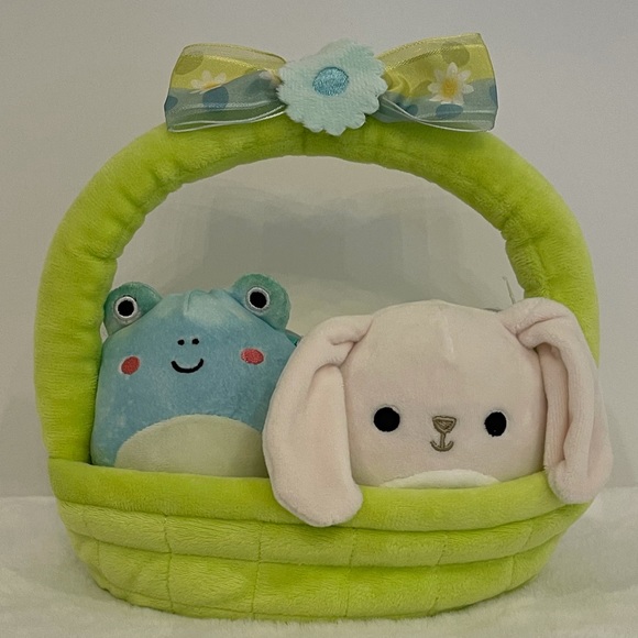 squishmallows valentina